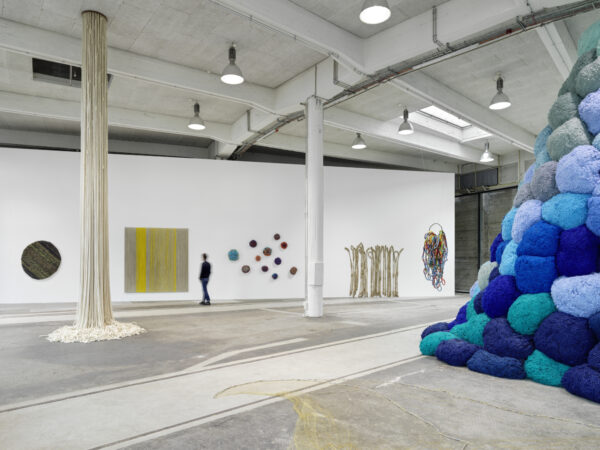 Sheila Hicks