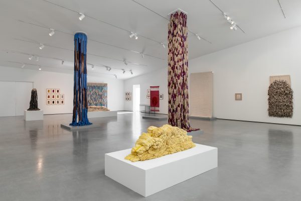 Sheila Hicks